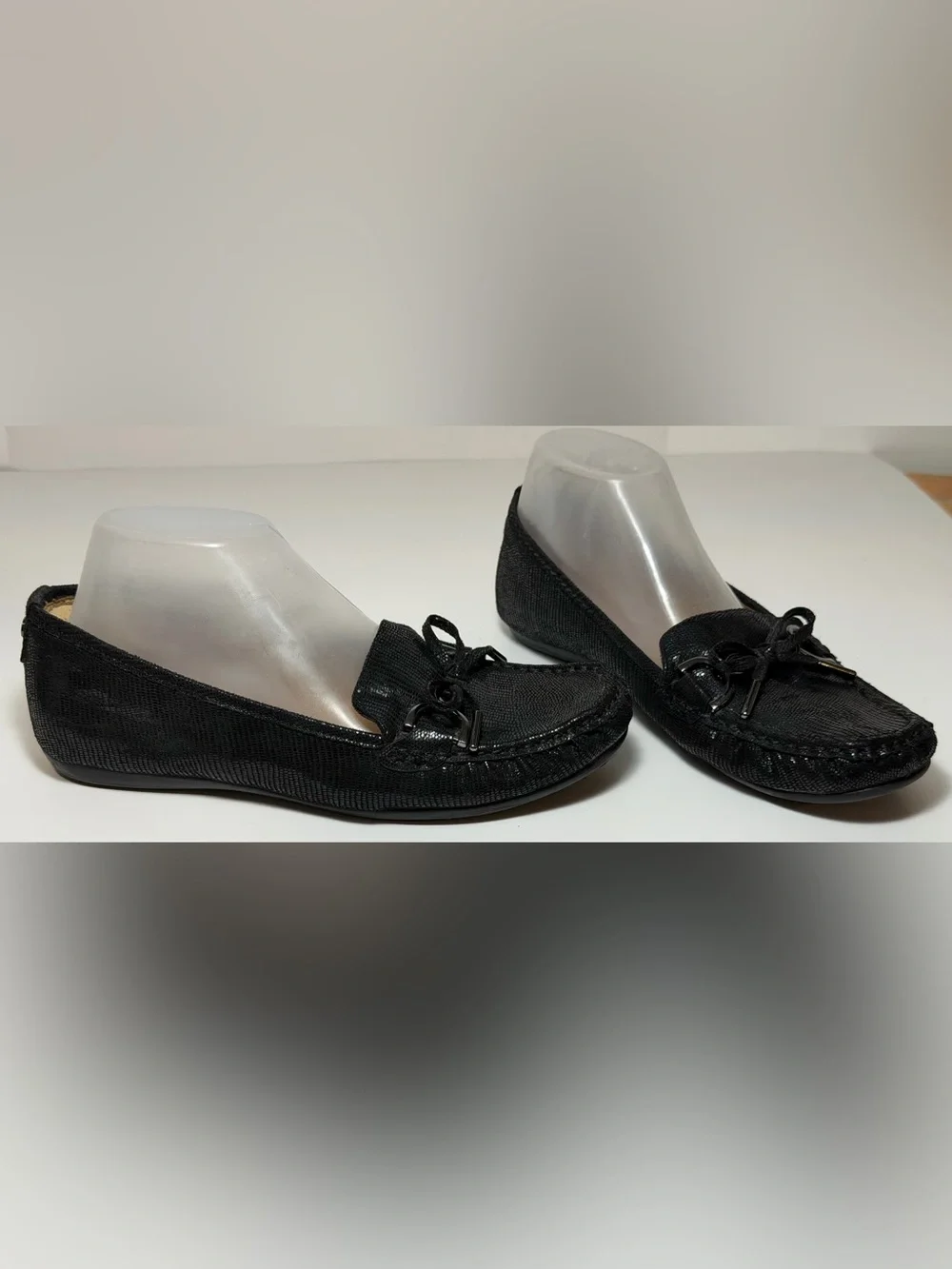 Gloria Vanderbilt GV-Lady Black Lizard Memory Foam Loafers Size 8